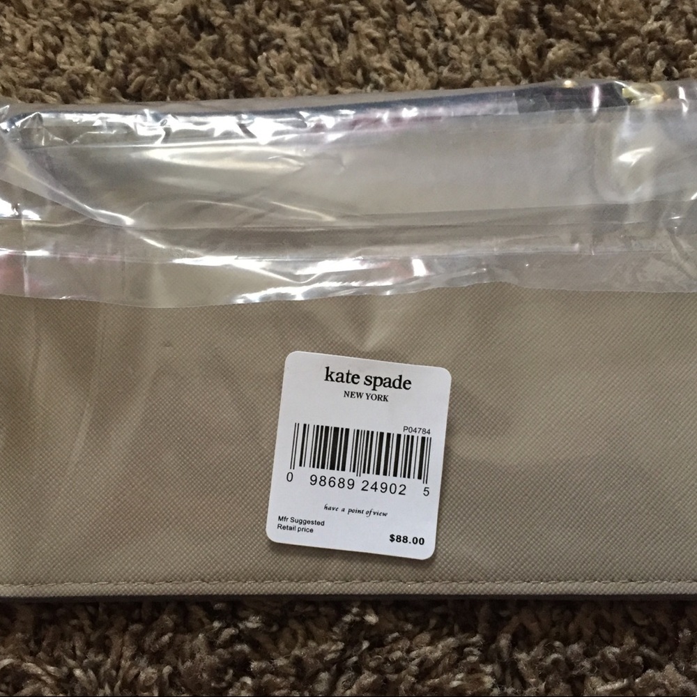 Authentic Kate Spade wristlet - Picture 4 of 5